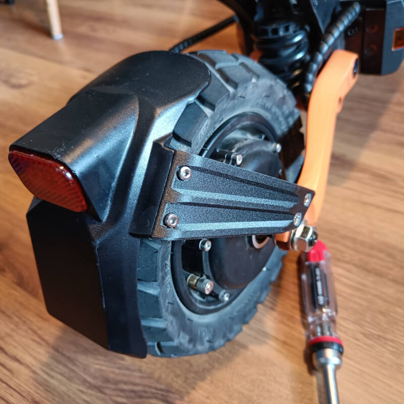 Ramię błotnika hulajnogi KuKirin G2 PRO